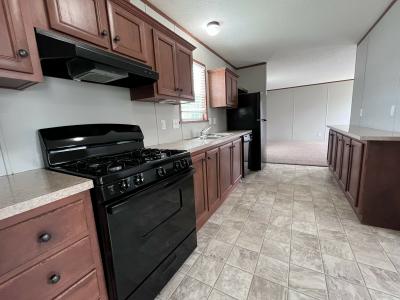 Mobile Home at 40081 Canvey Ct Sterling Heights, MI 48310