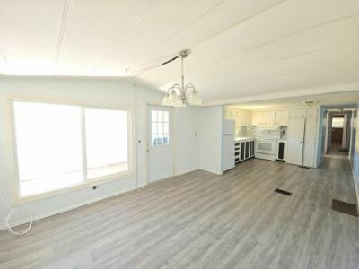 Photo 2 of 10 of home located at 14300 66th St. N #605 Clearwater, FL 33764