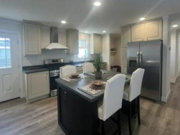 2023 Clayton - Middlebury Mobile Home For Sale