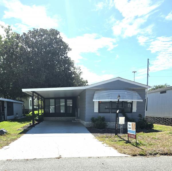 1988 Homes of Merit Mobile Home For Sale