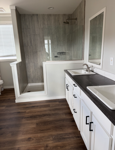 Photo 5 of 8 of home located at 13021 Dessau Rd #352 Austin, TX 78754