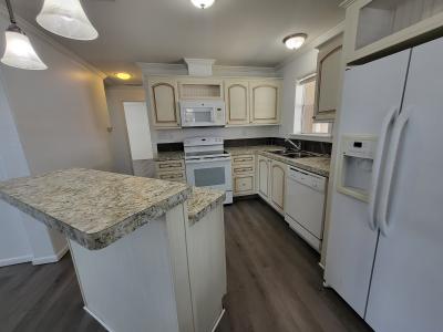 Photo 5 of 17 of home located at 39248 Us Hwy 19N  #350 Tarpon Springs, FL 34689