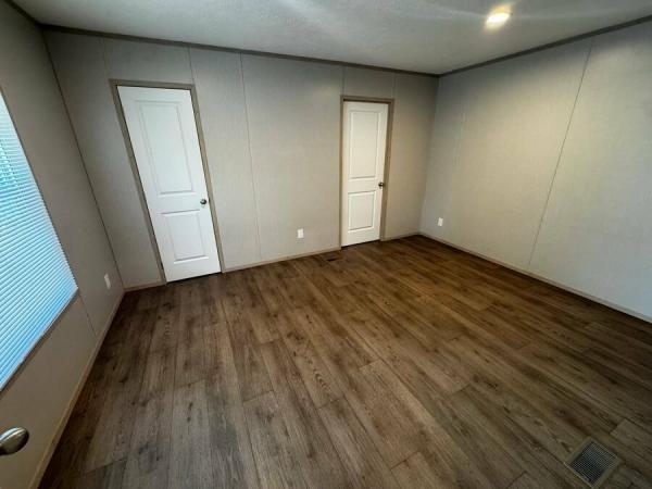 2024 76CEJ16663AH24  Home