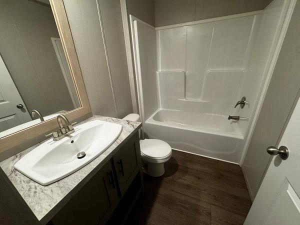2024 76CEJ16663AH24  Home