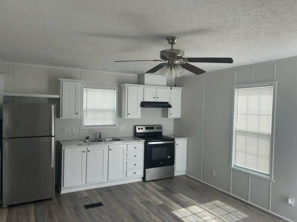 Photo 1 of 2 of home located at 1995 S Schuyler Ave Trlr C18 Kankakee, IL 60901