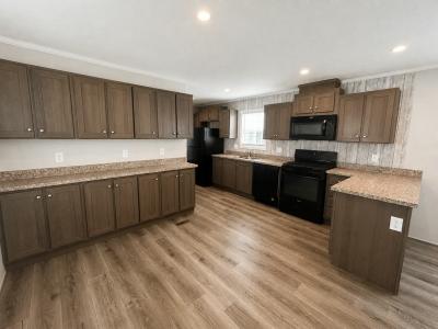 Mobile Home at 300 Wyoming Belleville, MI 48111
