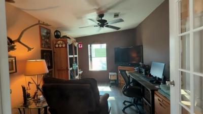 Photo 4 of 21 of home located at 909 SE Lillian St Lot #509 Crystal River, FL 34429