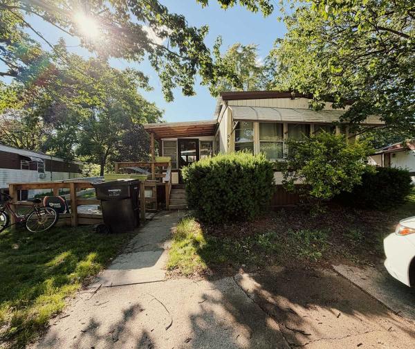 Photo 1 of 2 of home located at 597 Fresno Circle SE Grand Rapids, MI 49548