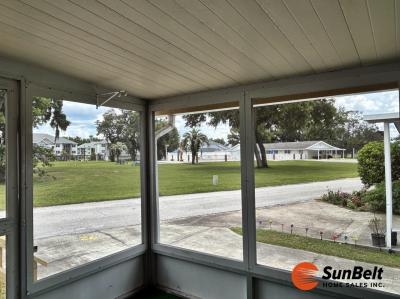 Photo 5 of 34 of home located at 2450 SW 38th Avenue Lot 72 Ocala, FL 34472