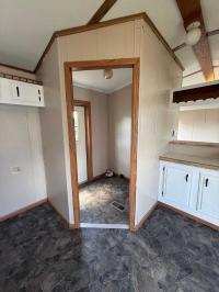 1986 Manufactured Home