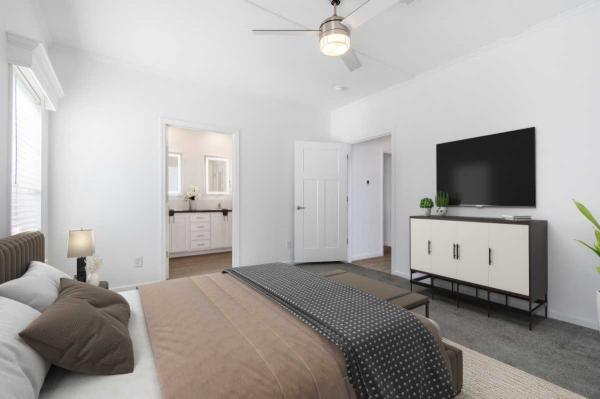 2022 Champion HS Manufactured Home