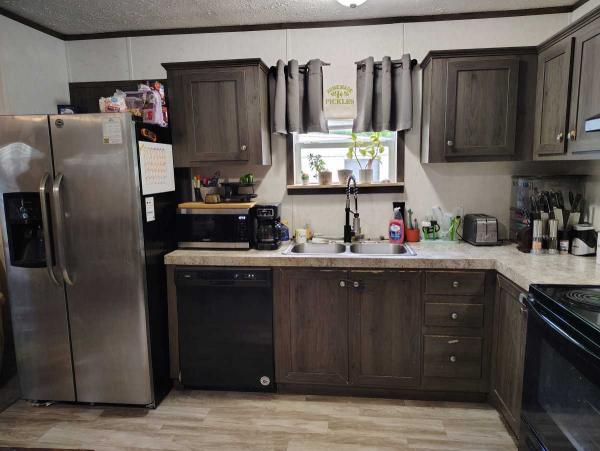 2020  Mobile Home For Sale