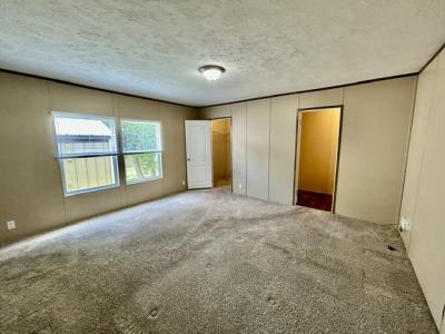 Photo 3 of 20 of home located at 138 Branch Hill Ct. Harrison, OH 45030