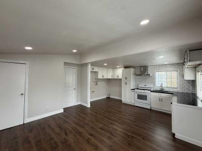 Photo 3 of 16 of home located at 1741 Pomona Ave #21 Costa Mesa, CA 92627