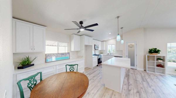 2001 Champion 3 Bedrooms Manufactured Home
