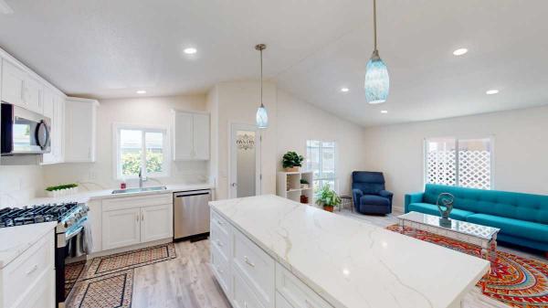 2001 Champion 3 Bedrooms Manufactured Home