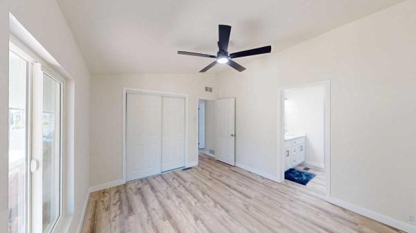 2001 Champion 3 Bedrooms Manufactured Home