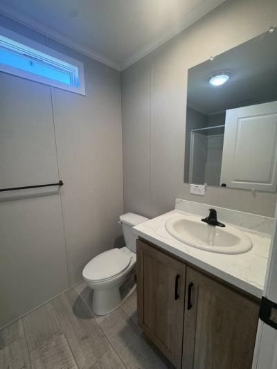 Mobile Home at 17031 Langton Macomb, MI 48044