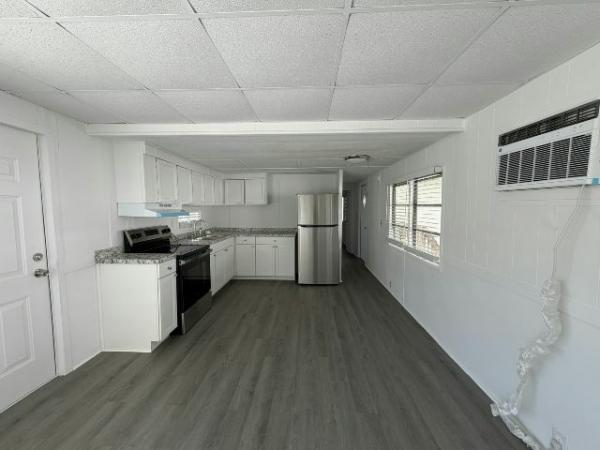 1970 MARL Manufactured Home