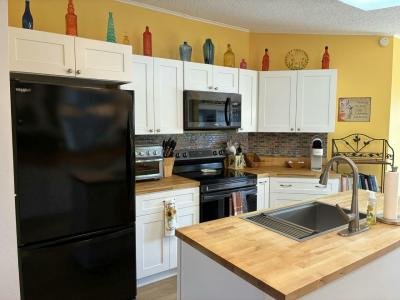 Mobile Home at 2808 Steamboat Loop  #272 North Fort Myers, FL 33903