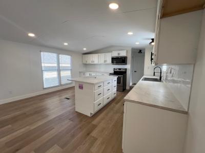 Photo 4 of 11 of home located at 2601 Edwards Rd. #215 Denton, TX 76208