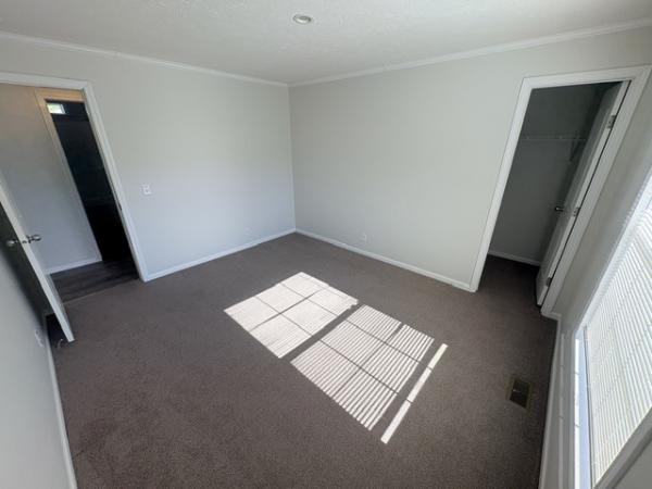 2023 Redman Advantage II  Home