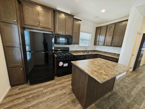 2023 CLAYTON Mobile Home