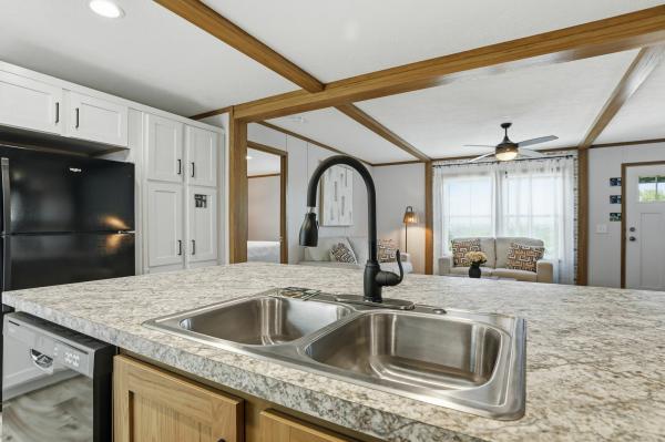 2025 Colony F25 Beacon Prestige F25  Home