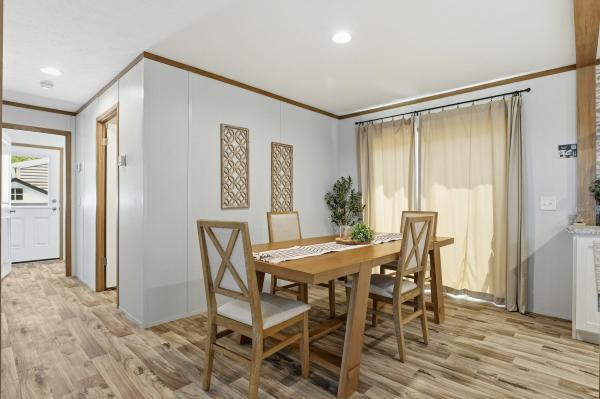 2025 Colony F25 Beacon Prestige F25  Home