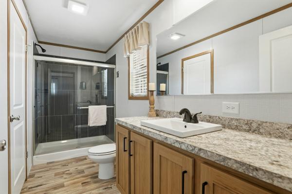 2025 Colony F25 Beacon Prestige F25  Home