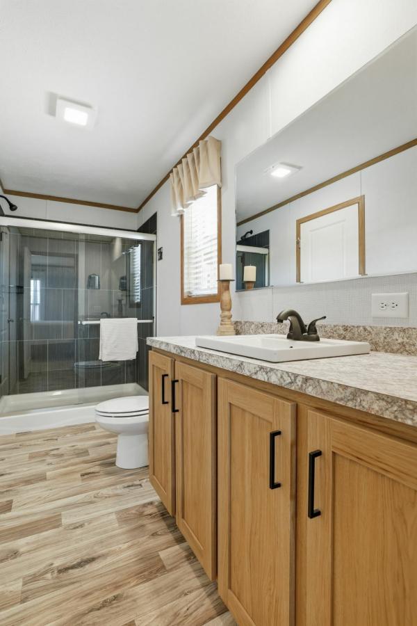 2025 Colony F25 Beacon Prestige F25  Home