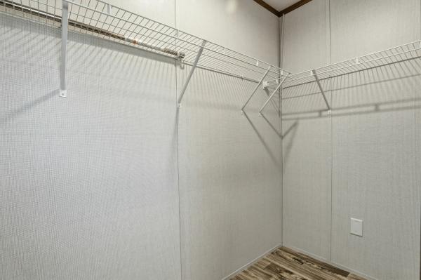 2025 Colony F25 Beacon Prestige F25  Home