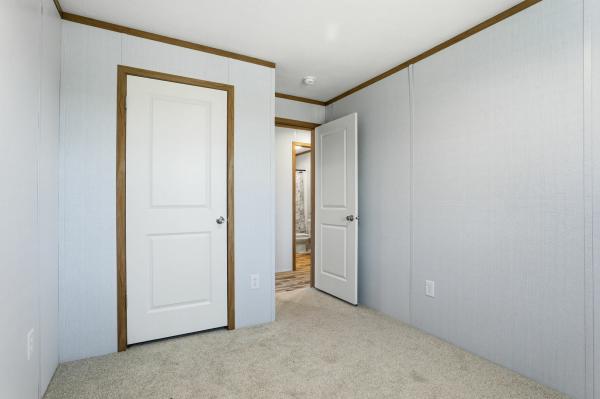 2025 Colony F25 Beacon Prestige F25  Home