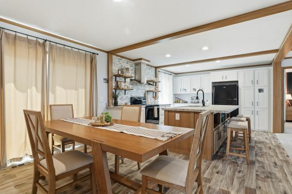 2025 Colony F25 Beacon Prestige F25  Home