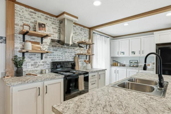 2025 Colony F25 Beacon Prestige F25  Home