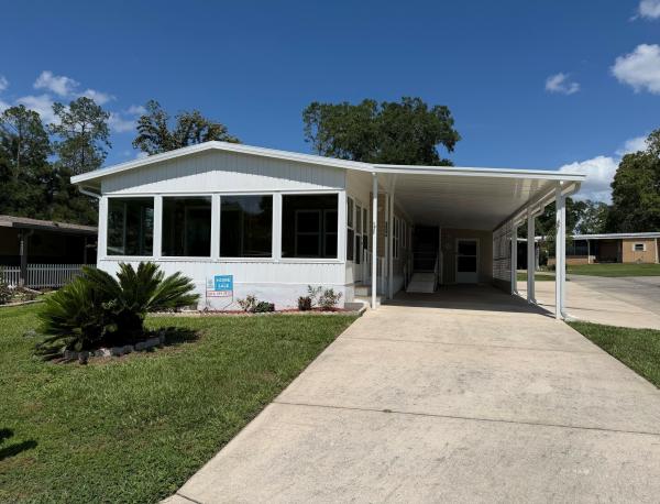 Photo 1 of 2 of home located at 6409A Lakewood Dr Lot 0998 Ocala, FL 34480