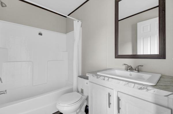 2024 Clayton 285 41VIS16683AH23  Home