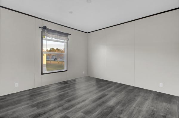 2024 Clayton 285 41VIS16683AH23  Home
