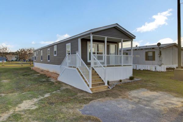 2024 Clayton 285 41VIS16683AH23  Home