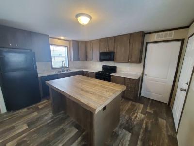Mobile Home at 6 Mockingbird Dr Orion Township, MI 48359