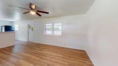 Photo 5 of 12 of home located at 26 High Ridge Ave. De Leon Springs, FL 32130