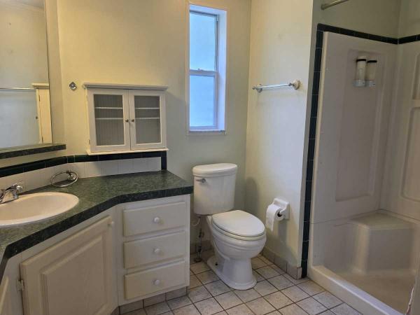 2000 Palm Harbor Floridian Mobile Home