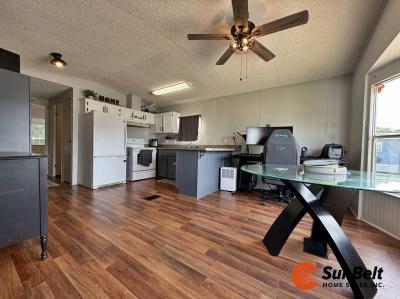 Photo 2 of 22 of home located at 1023 Rainbow Circle Eustis, FL 32726