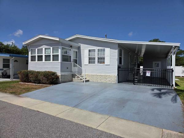 Photo 1 of 2 of home located at 29 Beechwood Ln Largo, FL 33770