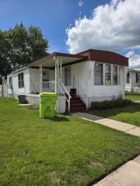 1983 Victorian Manufactured Home