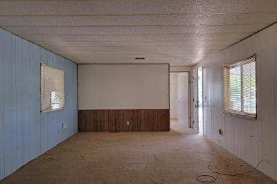 Photo 4 of 15 of home located at 479 S. Moapa Valley Blvd. Overton, NV 89040
