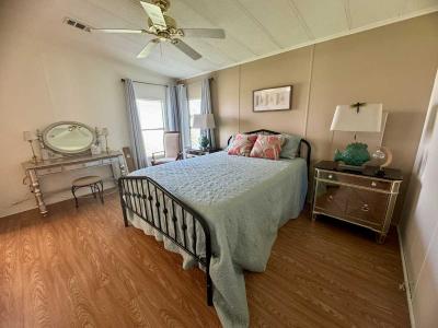 Photo 4 of 8 of home located at 2425 Harden Blvd Lot 130 Lakeland, FL 33803