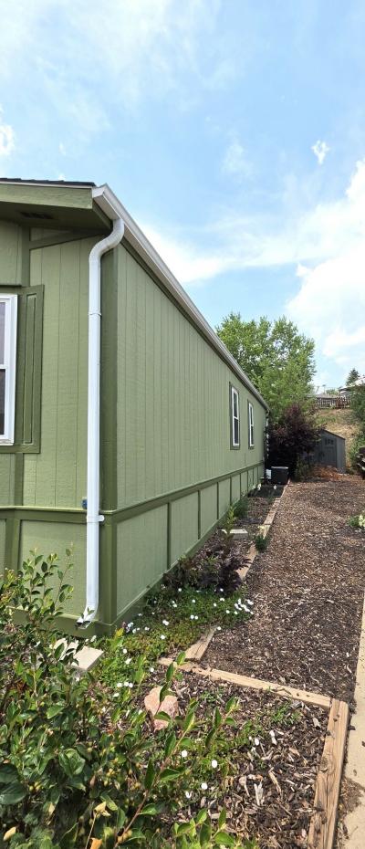 Photo 5 of 23 of home located at 94 Fawn St Golden, CO 80401