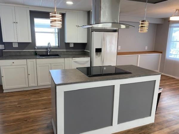 1973 Glen Manufactured Home