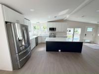 1989 PALM Manufactured Home